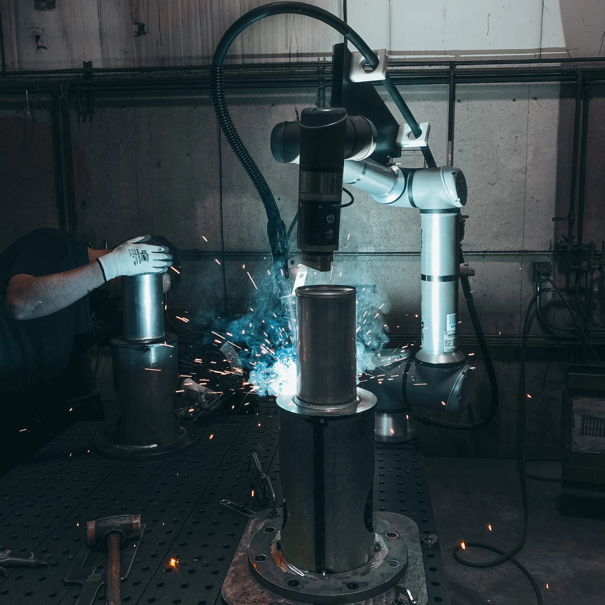 Cobot welding system at H-P Products